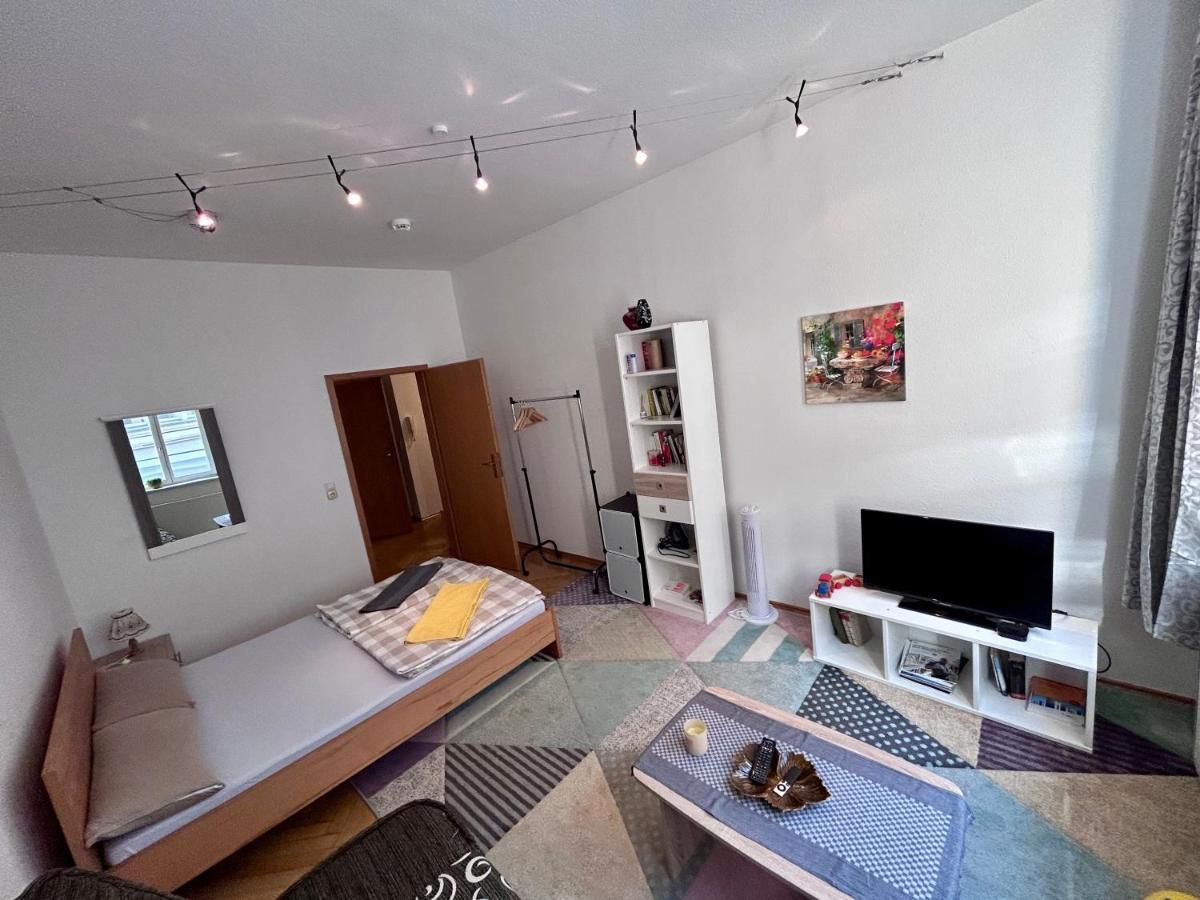 Piano Apartment In Halle Center - Netflix - Free Wifi 1 외부 사진