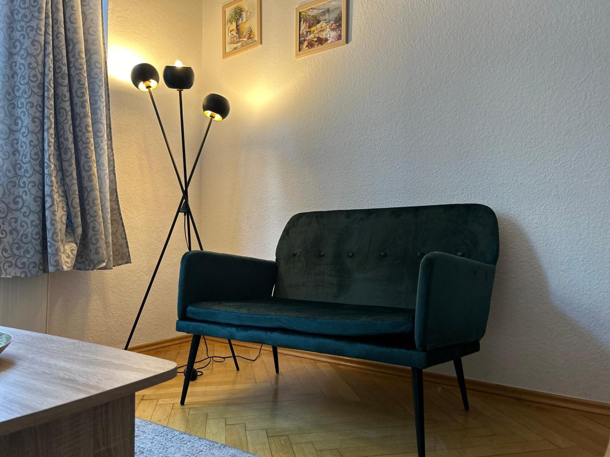 Piano Apartment In Halle Center - Netflix - Free Wifi 1 외부 사진